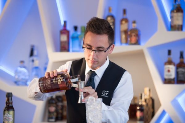 emilio rodriguez gf victoria coctelero 1 e1540990298575