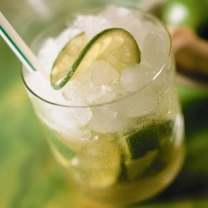 cocteles famosos estas vacaciones 3 300x300 1